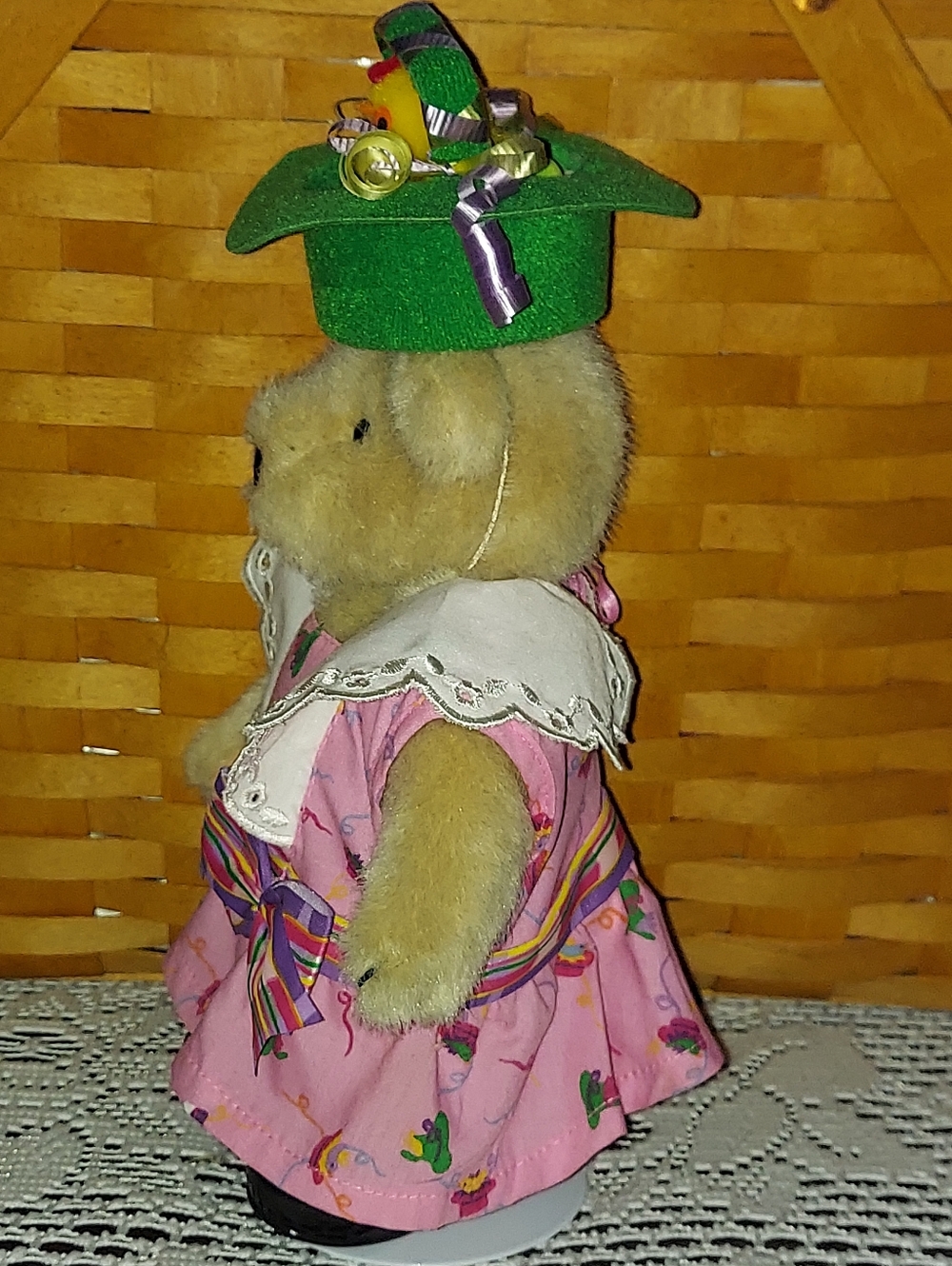 Muffy Vanderbear "Spring Bonnents Collection" - Picture 2 of 9